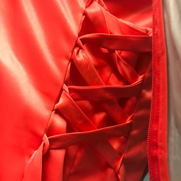 Orange homecoming dress - Picture 2 of 2